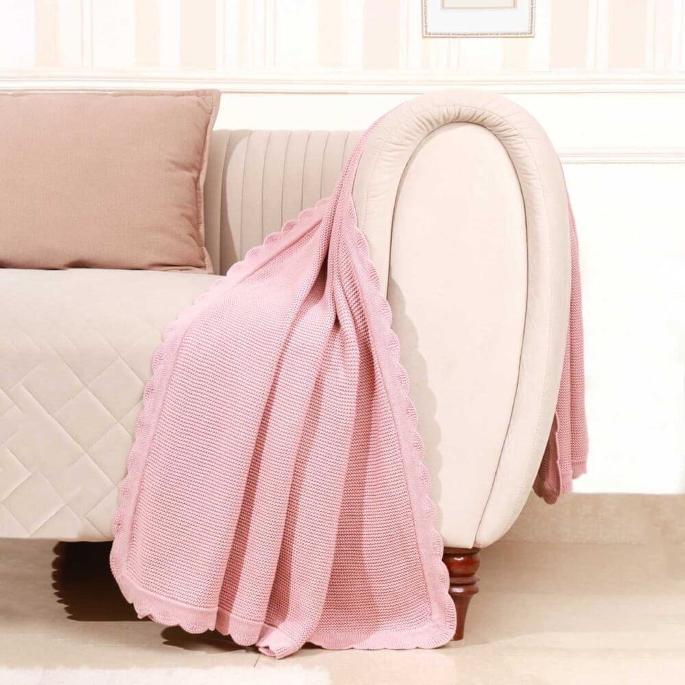 Plush Pink Knit Throw - Image 4